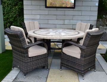Cairo 4 Seat with Back Cushions and Dalkey Table