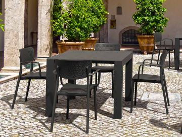 4 Loft Chairs and Vegas Table Set in Black