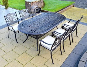 Hampshire 6 Seater Cast Aluminium Oval Furniture Set in Bronze