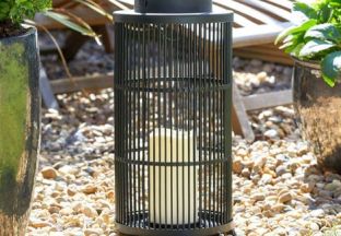Urbane Lantern - Black (Solar Powered)