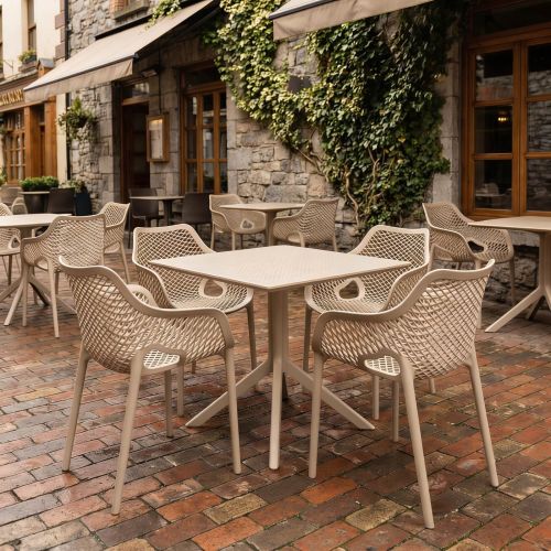 4 Air XL Chairs and Sky 80 Table Set in Taupe