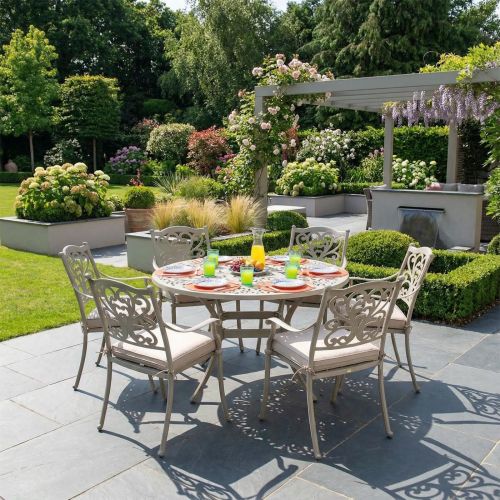 Hampshire 6 Seater Round Cast Aluminium Set In Sahara
