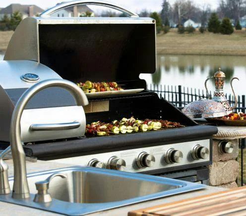 Outdoor Kitchen Buying Guide