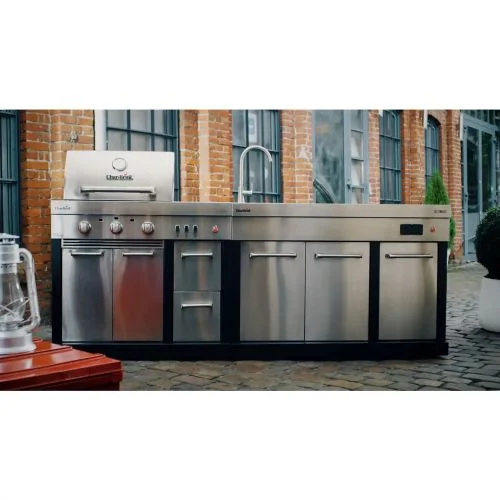 Char Broil 3 Burner BBQ & Granite Top Outdoor Kitchen